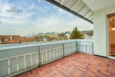 Wunderbar aufgeteiltes Familienhaus mit riesigem Gartengrundstück und Blick auf die Burg Stettenfels - OG: Balkon