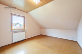 EIN HEIM FÜR DIE FAMILIE HAUS - 5 ZIMMER - 2 BÄDER - OG: Schlafzimmer