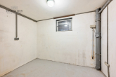 EIN HEIM FÜR DIE FAMILIE HAUS - 5 ZIMMER - 2 BÄDER - UG: Vorratsraum