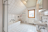 EIN HEIM FÜR DIE FAMILIE HAUS - 5 ZIMMER - 2 BÄDER - OG: Badezimmer