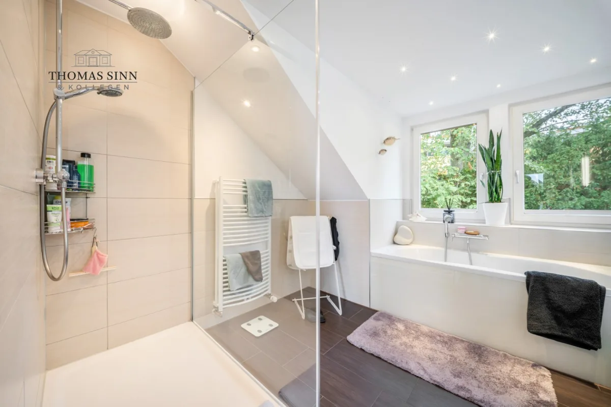 Hauptbadezimmer