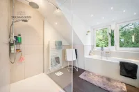 Hauptbadezimmer