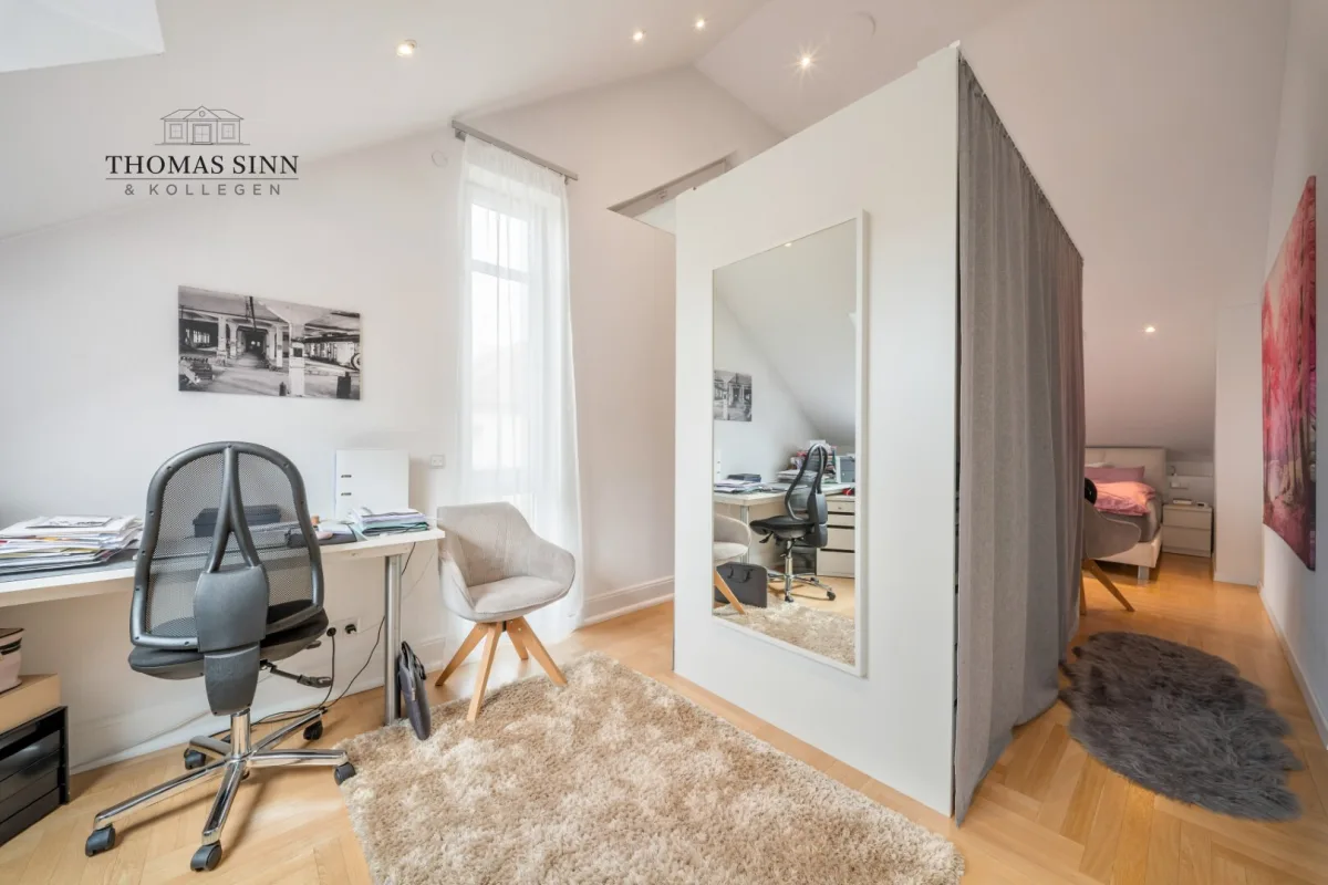 Schrank im Elternschlafzimmer
