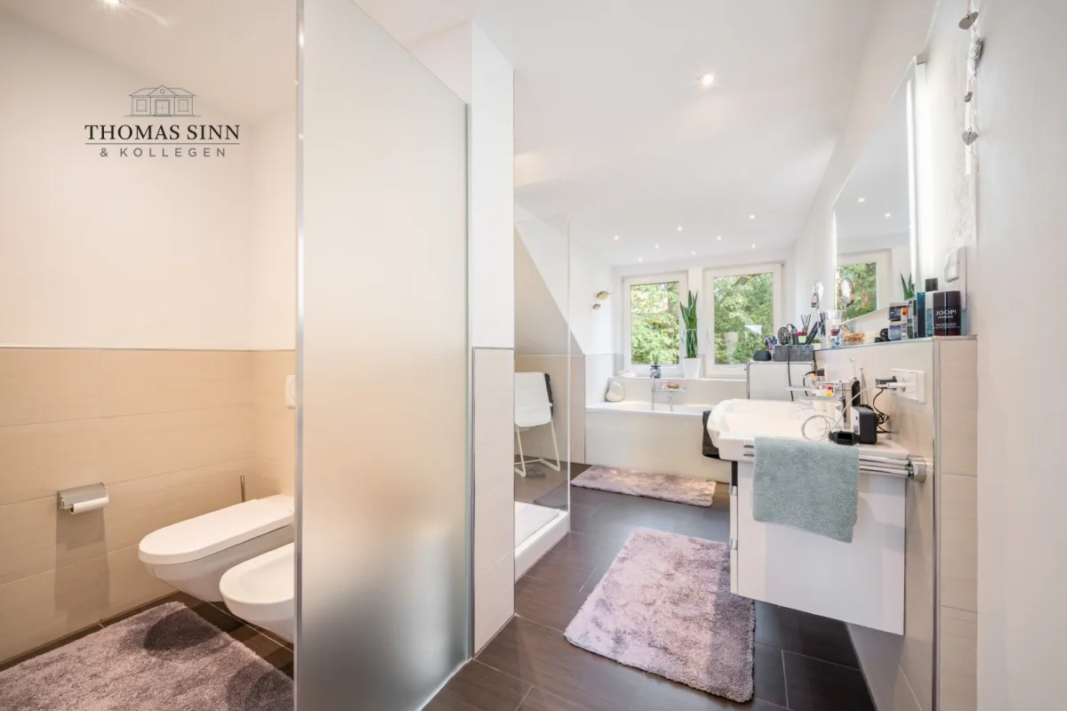 Hauptbadezimmer