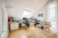 Büroecke im Elternschlafzimmer
