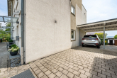 Carport mit Außenstellplatz