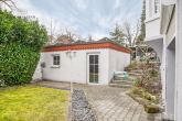 SCHÖNES EINFAMILIENHAUS MIT GROSSEM GRUNDSTÜCK - SOFORT FREI! - Rückseite Doppelgarage