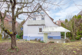 SCHÖNES EINFAMILIENHAUS MIT GROSSEM GRUNDSTÜCK - SOFORT FREI! - Gartenansicht