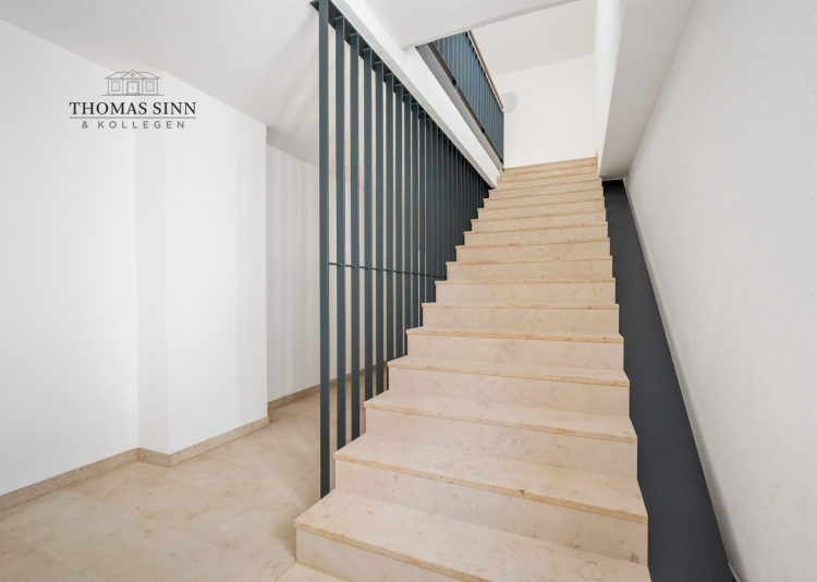 Exklusive 5,5-Zimmer Maisonette Wohnung mit Dachterrasse & traumhaftem Blick über Sindringen 74670 Forchtenberg / Sindringen