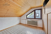 WUNDERBAR GESCHNITTENES DOPPELHAUS IN GUTER WOHNLAGE - SOFOET FREI! - DG: Zimmer 1
