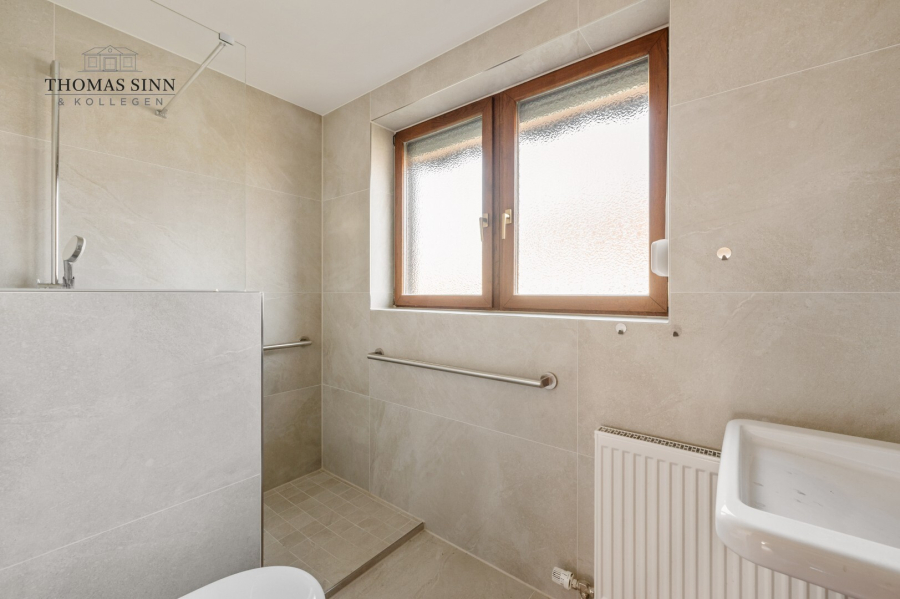 OG: Badezimmer