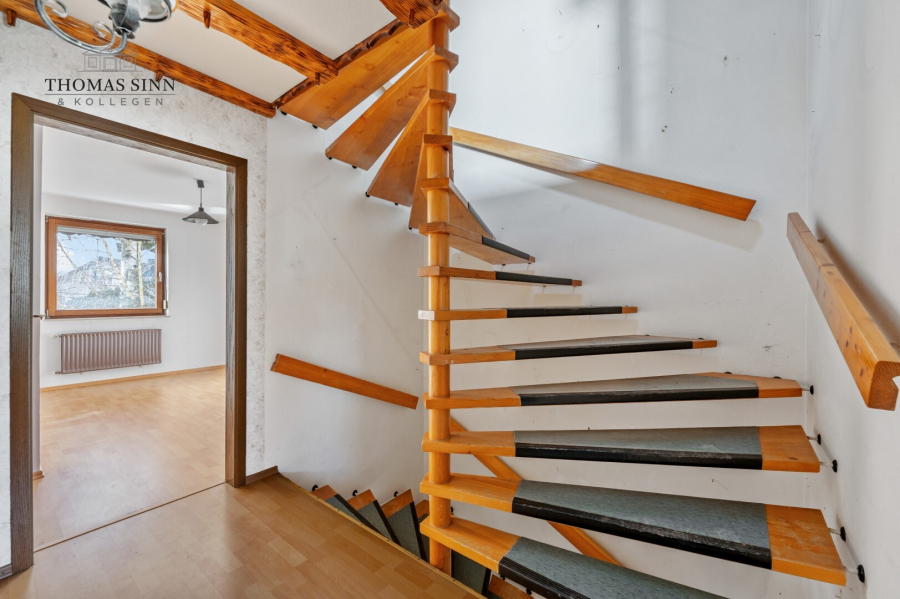 OG: Treppenhaus