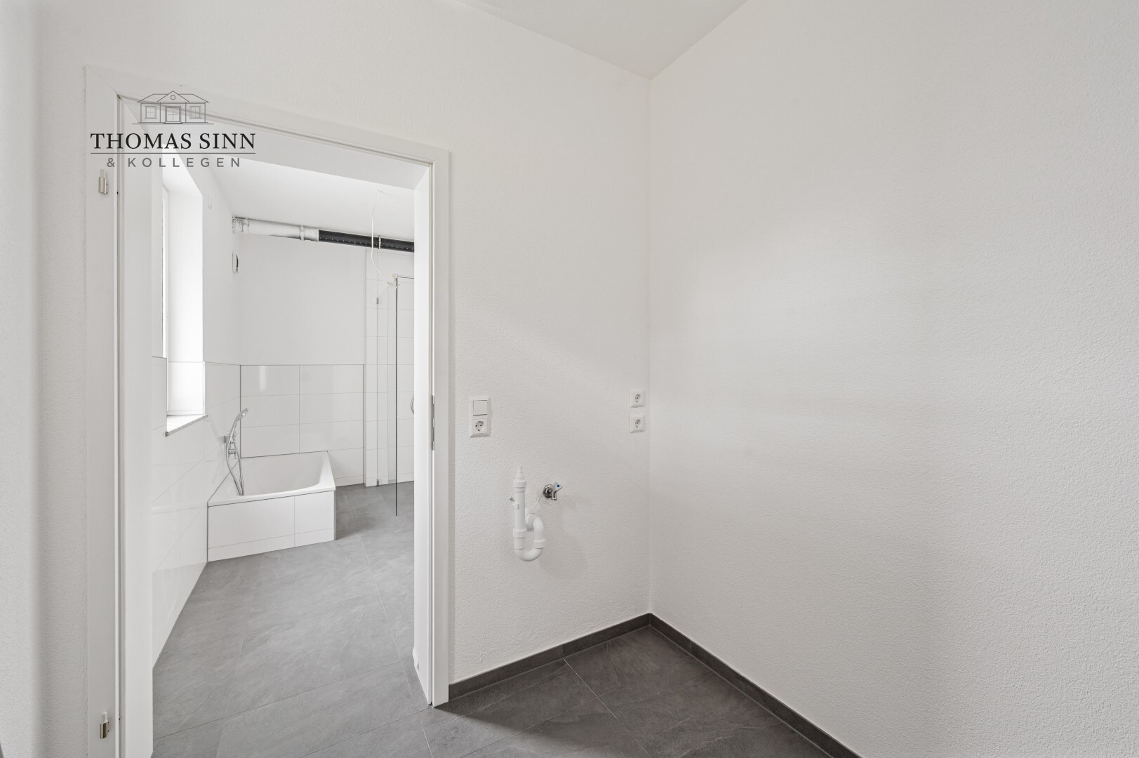 NEUBAU – Modernes Wohnen mit Komfort – 4,5 Zimmer OG-Wohnung mit Loggia und Kfz-Stellplätzen - Photo 5