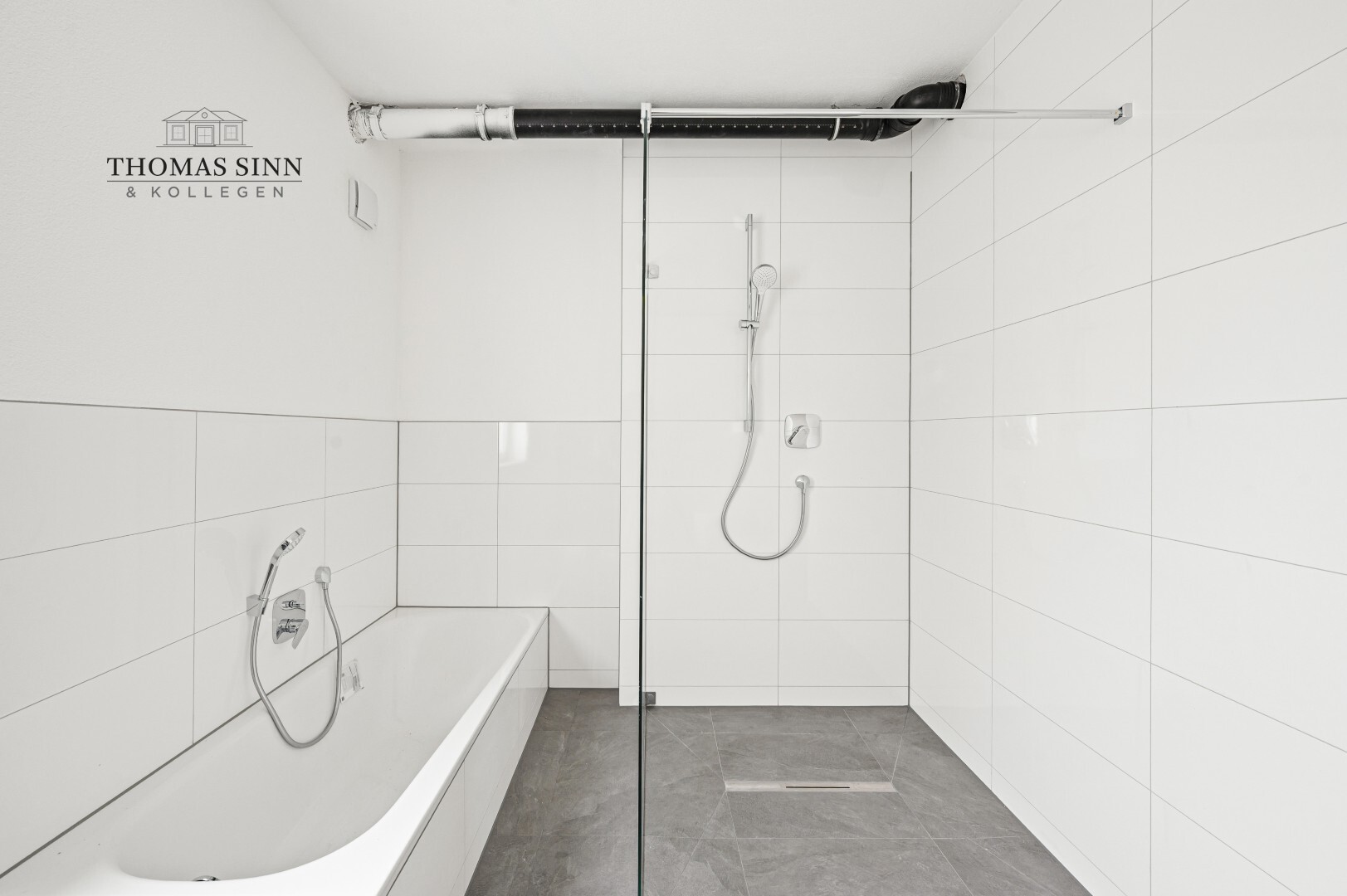 NEUBAU – Modernes Wohnen mit Komfort – 4,5 Zimmer OG-Wohnung mit Loggia und Kfz-Stellplätzen - Photo 2