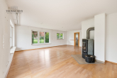 NEUWERTIGES EINFAMILIENHAUS IN 2. REIHE MIT TOLLEM GARTEN UND BESTEN ENERGIEWERTEN! - EG: Wohn-/Esszimmer