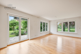 NEUWERTIGES EINFAMILIENHAUS IN 2. REIHE MIT TOLLEM GARTEN UND BESTEN ENERGIEWERTEN! - EG: Wohn-/Esszimmer