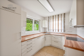 NEUWERTIGES EINFAMILIENHAUS IN 2. REIHE MIT TOLLEM GARTEN UND BESTEN ENERGIEWERTEN! - EG: Küche