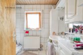 Gepflegtes Einfamilienhaus in Hanglage mit fantastischem Blick ins Kochertal - EG: Bad