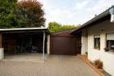 Garage / Carport