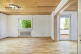 Renovierungsbedürftiges 1-2 Familienhaus mit Ausbaupotential und schönem Garten - EG: Wohnzimmer