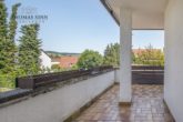 Stark renovierungsbedürftiges 1-2 Familienhaus mit Ausbaupotential und schönem Garten - EG: Balkon