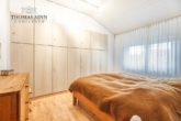 Freistehendes Einfamilienhaus mit liebevoller Gartenoase in ruhiger Wohnlage - DG: Schlafzimmer