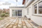 Freistehendes Einfamilienhaus mit liebevoller Gartenoase in ruhiger Wohnlage - Terrasse