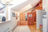 Freistehendes Einfamilienhaus mit liebevoller Gartenoase in ruhiger Wohnlage - DG: Kinderzimmer 1