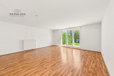 Familienfreundliche "Doppelhaushälfte" mit pflegeleichtem Garten und viel Platz auf drei Etagen - EG: Wohn-/Esszimmer