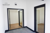 NEUBAU - MODERNE DOPPELHAUSHÄLFTE MIT LOGGIA UND 2 STELLPLÄTZEN IM NEUBAUGEBIET - DG: Loggia