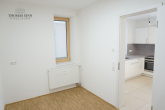 2,5-ZIMMER-HOCHPATERRE-WOHNUNG IM SANIERTEN ALTBAU - CHARMANT - NEUWERTIG - ZENTRAL - Büro/Gästezimmer