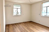 Besonderes Wohngefühl garantiert – 3,5-Zimmer Wohnung im 1. OG mit Balkon & historischem Charme - Schlafzimmer