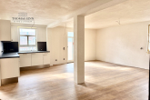 Besonderes Wohngefühl garantiert – 3,5-Zimmer Wohnung im 1. OG mit Balkon & historischem Charme - Wohn-/Esszimmer