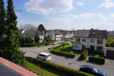 SCHÖNE 2 ZIMMER DG-WOHNUNG MIT TOLLER TERRASSE IN BESTER WOHNLAGE - Aussicht von Terrasse