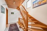 GEPFLEGTES 1-2 FAMILIENHAUS IN BESTER WOHNLAGE - Hauseingangsdiele/Treppenhaus