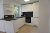 NEUBAU - MODERNE DOPPELHAUSHÄLFTE MIT GARTEN UND 2 STELLPLÄTZEN IM NEUBAUGEBIET - EG: Küche