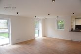 NEUBAU - MODERNE DOPPELHAUSHÄLFTE MIT GARTEN UND 2 STELLPLÄTZEN IM NEUBAUGEBIET - EG: Wohn-/Esszimmer
