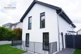 NEUBAU - MODERNE DOPPELHAUSHÄLFTE MIT GARTEN UND 2 STELLPLÄTZEN IM NEUBAUGEBIET - Gartenansicht