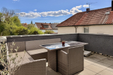 Helle charmante 3,5-Zimmer Galerie-Wohnung mit Balkon und Garage in ruhiger Seitenstraße - Balkon