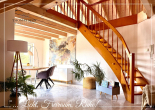 Helle charmante 3,5-Zimmer Galerie-Wohnung mit Balkon und Garage in ruhiger Seitenstraße - Wohn-/Esszimmer
