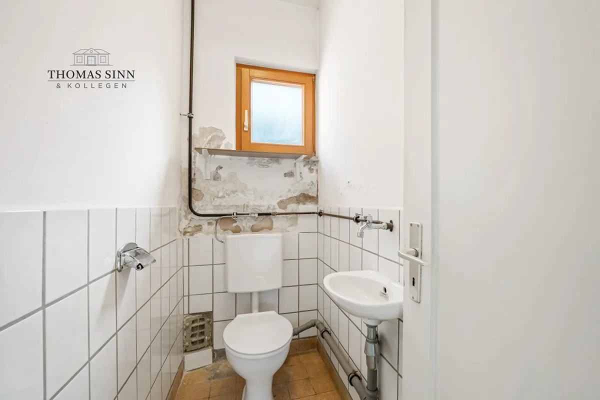 EG: WC