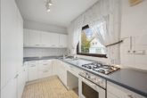 Doppelhaushälfte - Garage absolute Randlage - großes Grundstück Renovieren - einziehen - wohlfühlen - EG: Küche