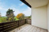 Doppelhaushälfte - Garage absolute Randlage - großes Grundstück Renovieren - einziehen - wohlfühlen - OG: Balkon