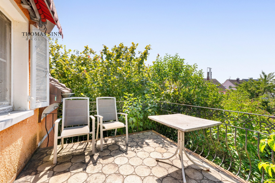 ...mit Balkon