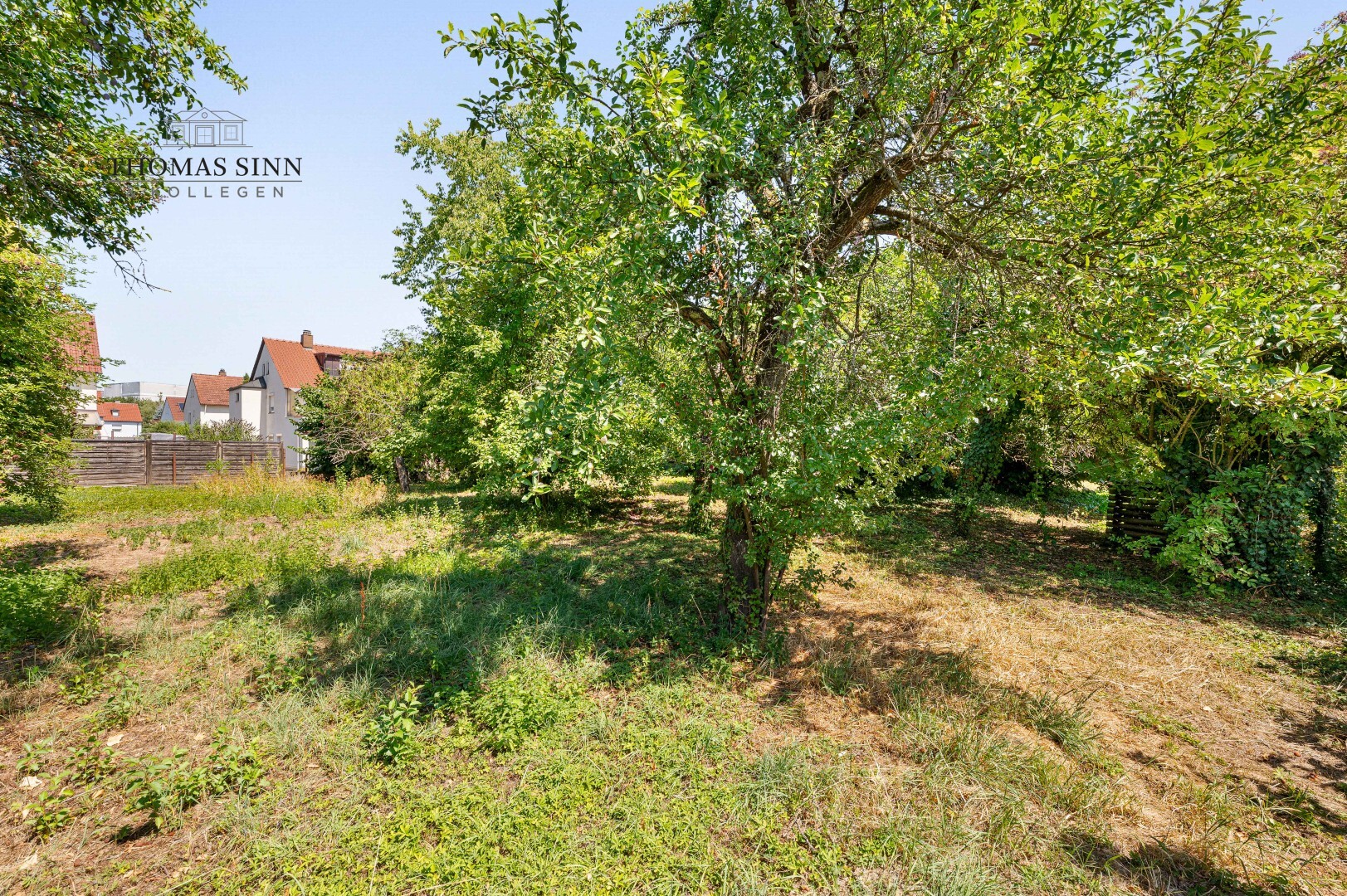 Grundstück hinter dem Haus