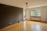 Gepflegte 3-Zimmer-Wohnung mit Balkon in bevorzugter Lage unterhalb des Wartbergs - kurzfristig frei - Wohnbereich