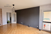 Gepflegte 3-Zimmer-Wohnung mit Balkon in bevorzugter Lage unterhalb des Wartbergs - kurzfristig frei - Wohnbereich