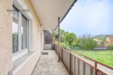 Schönes 2-Familienhaus mit großem Hofgrundstück - sofort frei ! - EG: Balkon