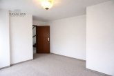 Attraktive Maisonettewohnung 4 Zimmer - Dachloggia - TG-Platz Durchrenovieren und Einziehen - Schlafzimmer