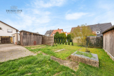 Wohnen mit Vision – Sanierungsbedürftiges Haus auf herrlichem Grundstück - Garten hinter dem Haus